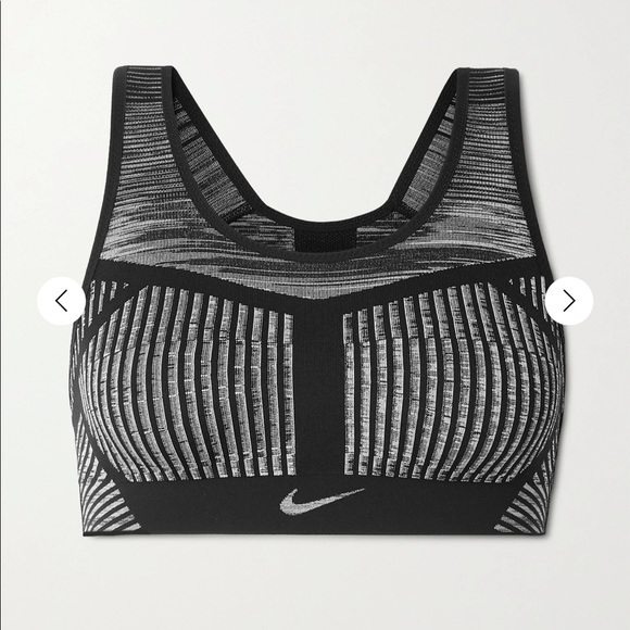 NIKE Fe/Nom striped Flyknit sports bra Medium - Picture 4 of 9